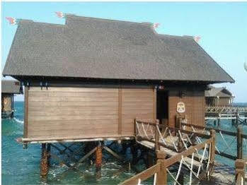 Pulau Ayer Resort And Cottages Jakarta Exterior photo