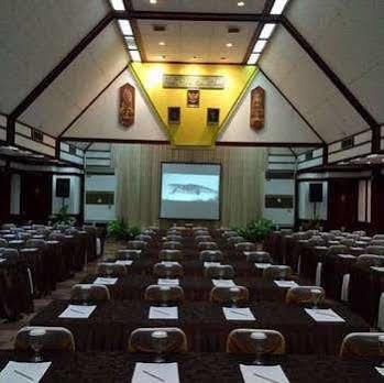 Pulau Ayer Resort And Cottages Jakarta Exterior photo